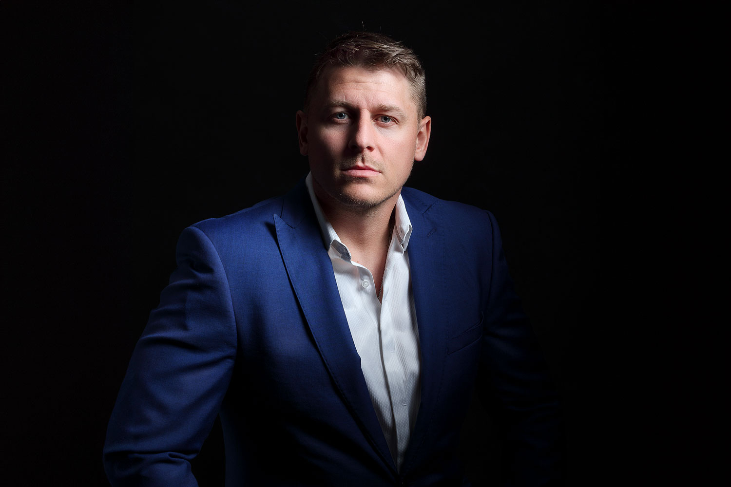 Corporate Headshots - Stand Out Shots